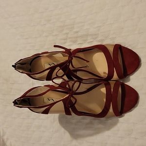 Nina 10m Red suede heels